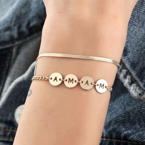 2 Pcs Simple Metal MAMA Letter Chain Bracelet Set
Adjustable Hand Jewelry